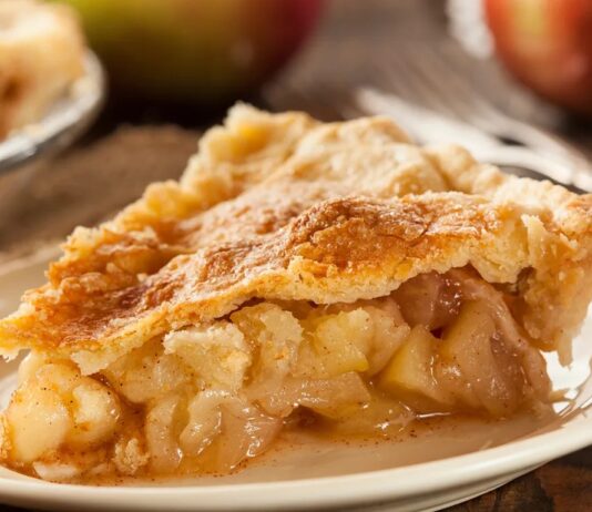 Найкращі магазинні коржі для пирогів для святкової випічки