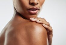 Вплив гормональної терапії на шкіру: пояснення дерматологів