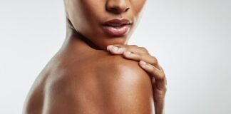 De impact van hormoontherapie op de huid: dermatologen leggen de wetenschap uit