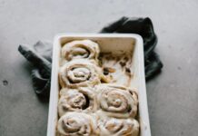 Булочки з солодкою картоплею та корицею: сімейна традиція