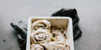 Kaneelbroodjes met zoete aardappel: een familietraditie