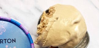 Jeni’s lance des saveurs de crème glacée inspirées de Bridgerton : un premier aperçu