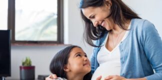 Evoluce mateřského mozku: Jak druhé těhotenství upravuje kognitivní schopnosti