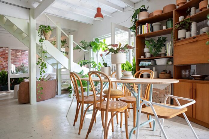 1d520216-7eb0-4dfb-98ed-70c5c14e2812