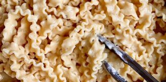 Lievito nutrizionale: il segreto per una pasta al burro indimenticabile