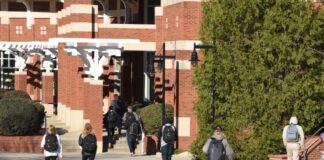 Oltre la Laurea: Storie di Successo dal percorso extrauniversitario