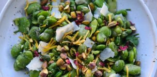 Fasola favas z miętą, cytryną i pistacjami: jasne danie wiosenne