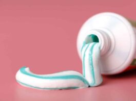 ¿La pasta de dientes seca las espinillas? La verdad detrás del mito de la belleza